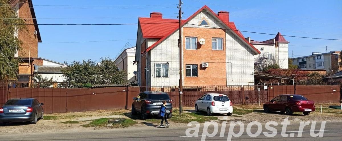 Дом, 332 м², на участке 7 сот. - Кропоткин