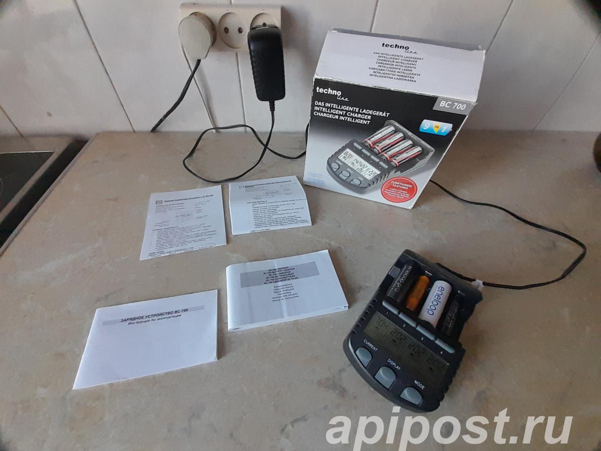 Зарядное устройство TechnoLine-BC-700