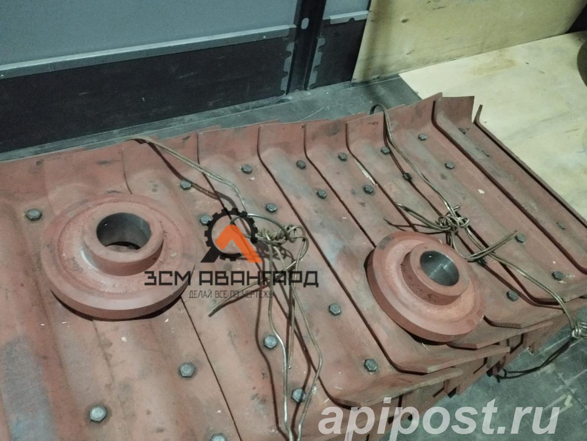 Полотно П-804 44 пластины 2 цепи 176 болтов, гаек 352 шайбы... - Курган