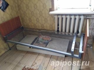 Продам кровать с панцирной сеткой