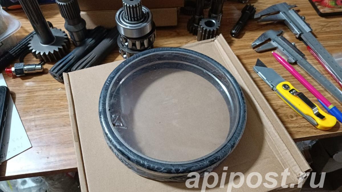 Плавающее уплотнение редуктора хода Kubota RX303 - Москва