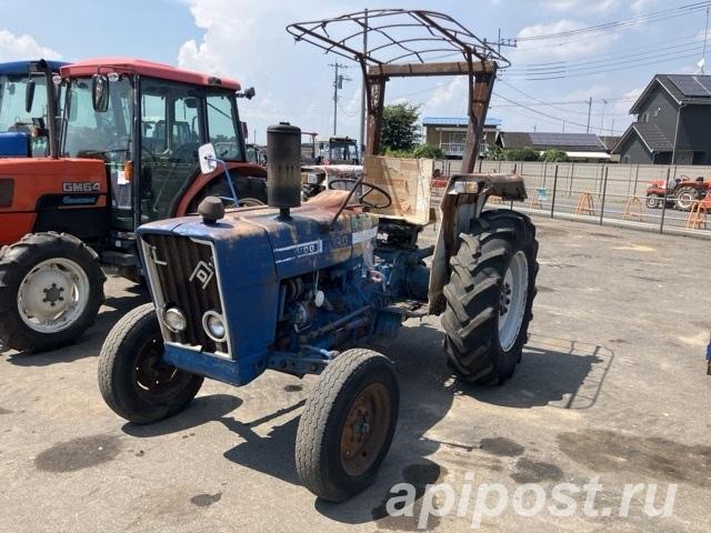 Трактор Ford 4100 4х2 крыша наработка 452 мч
