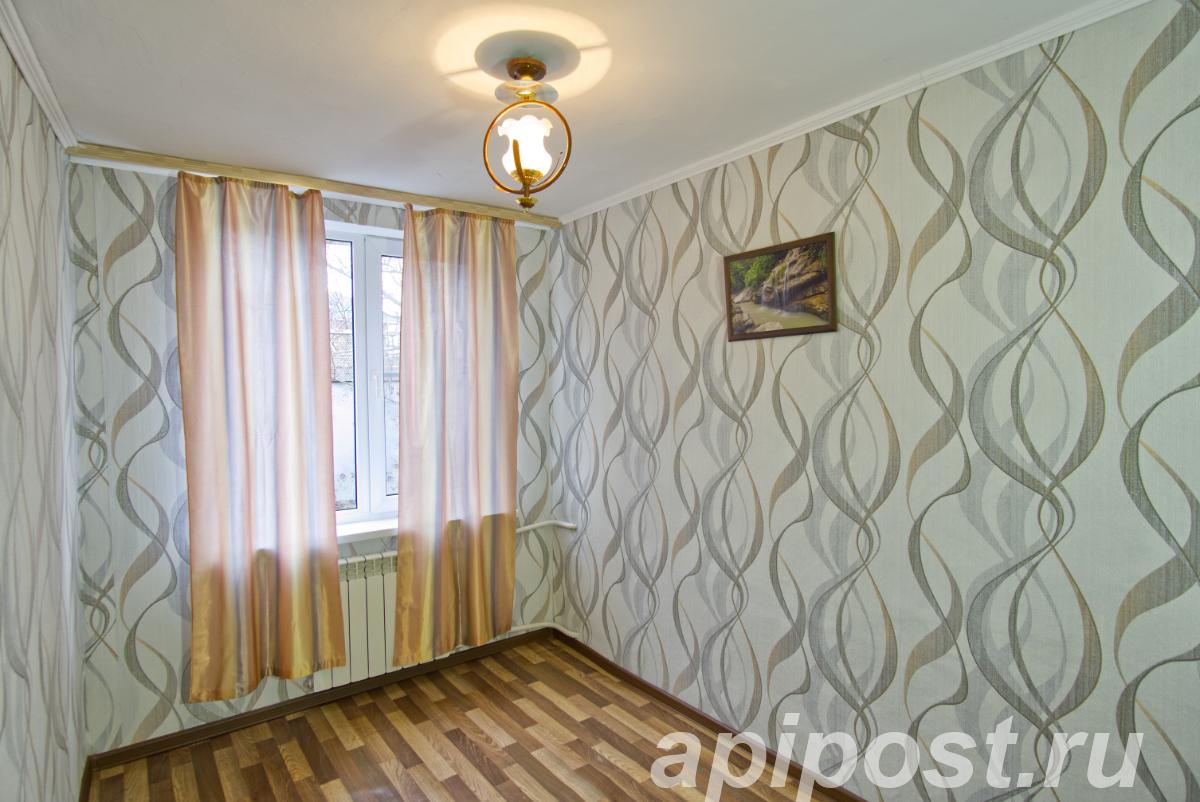 Дом, 63 м², на участке 6 сот.