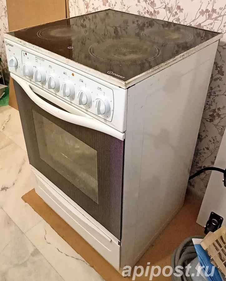 Плита электрическая Indesit - Санкт-Петербург