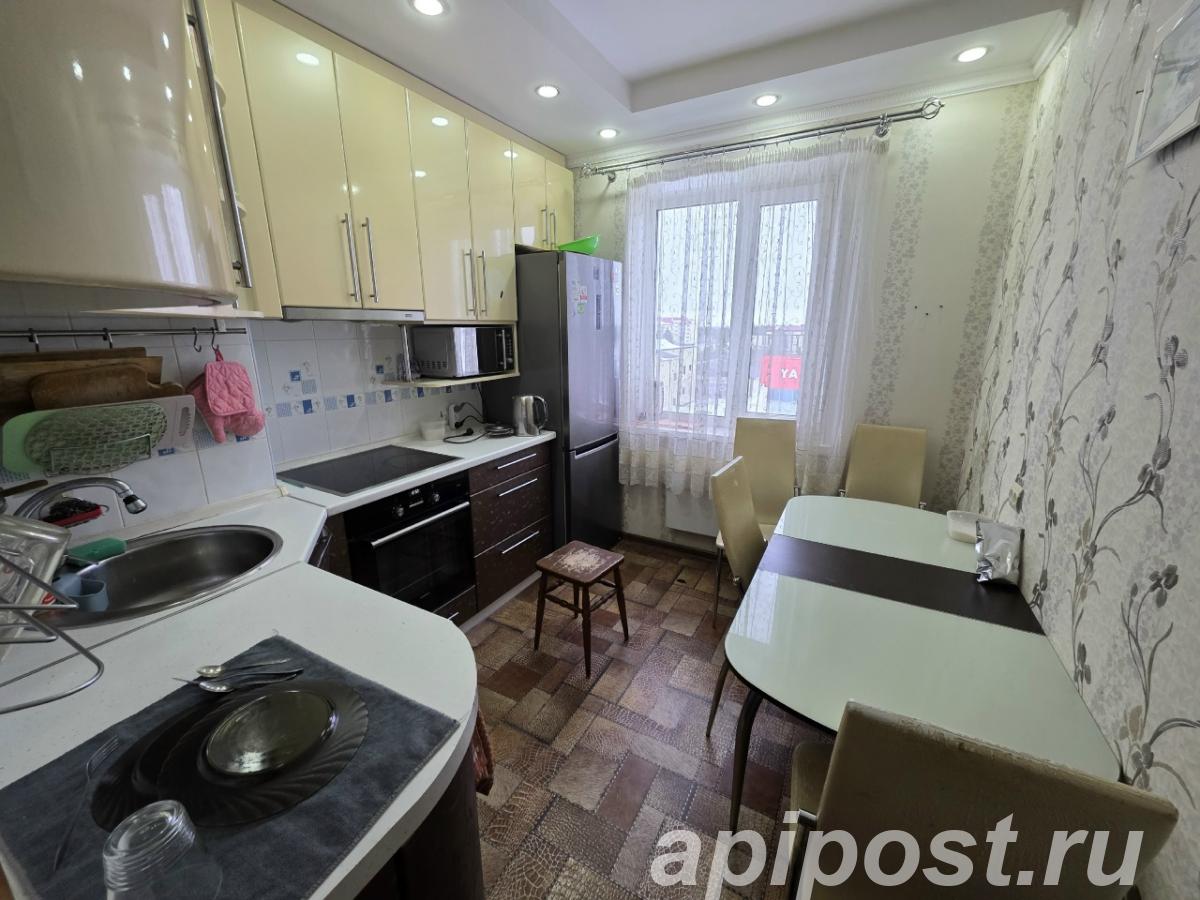 3-к. квартира, 68 м², на длительный срок