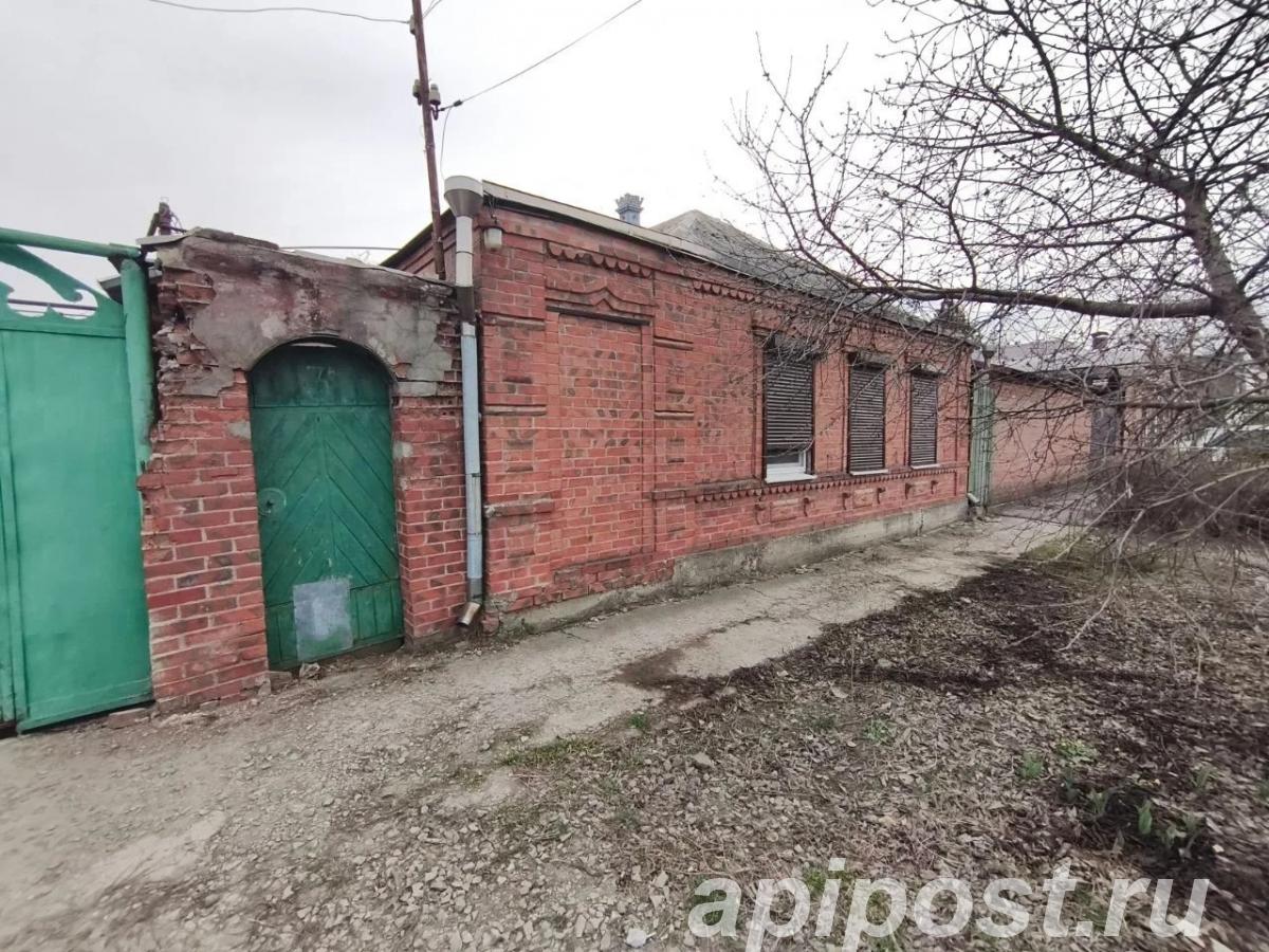 Дом, 80 м², на участке 4 сот.