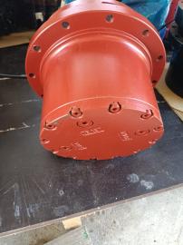 KYB MAG 33V 550F 3 Бортовой редуктор хода и гидромотор