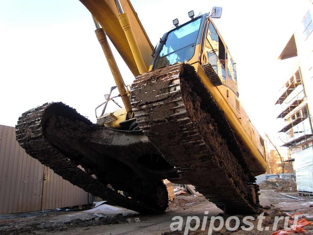 Гусеничный экскаватор Komatsu 200, 2010 г, идеал. сост - Санкт-Петербург